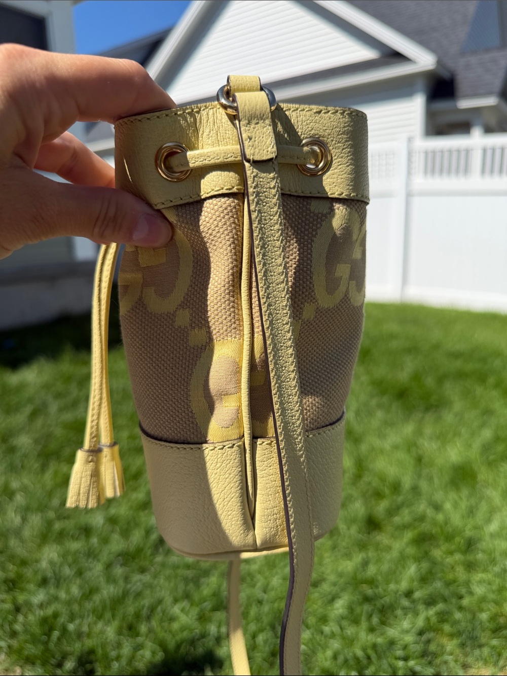 NWOT Gucci Ophidia Bucket Bag in Jumbo GG-Print Canvas - Picture 3 of 9